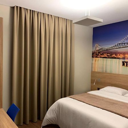 Hotelog Campina Grande do Sul Zewnętrze zdjęcie